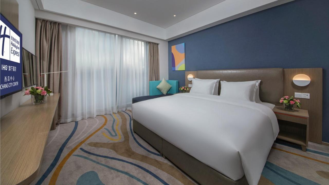Holiday Inn Express - Xichang City Center By Ihg מראה חיצוני תמונה
