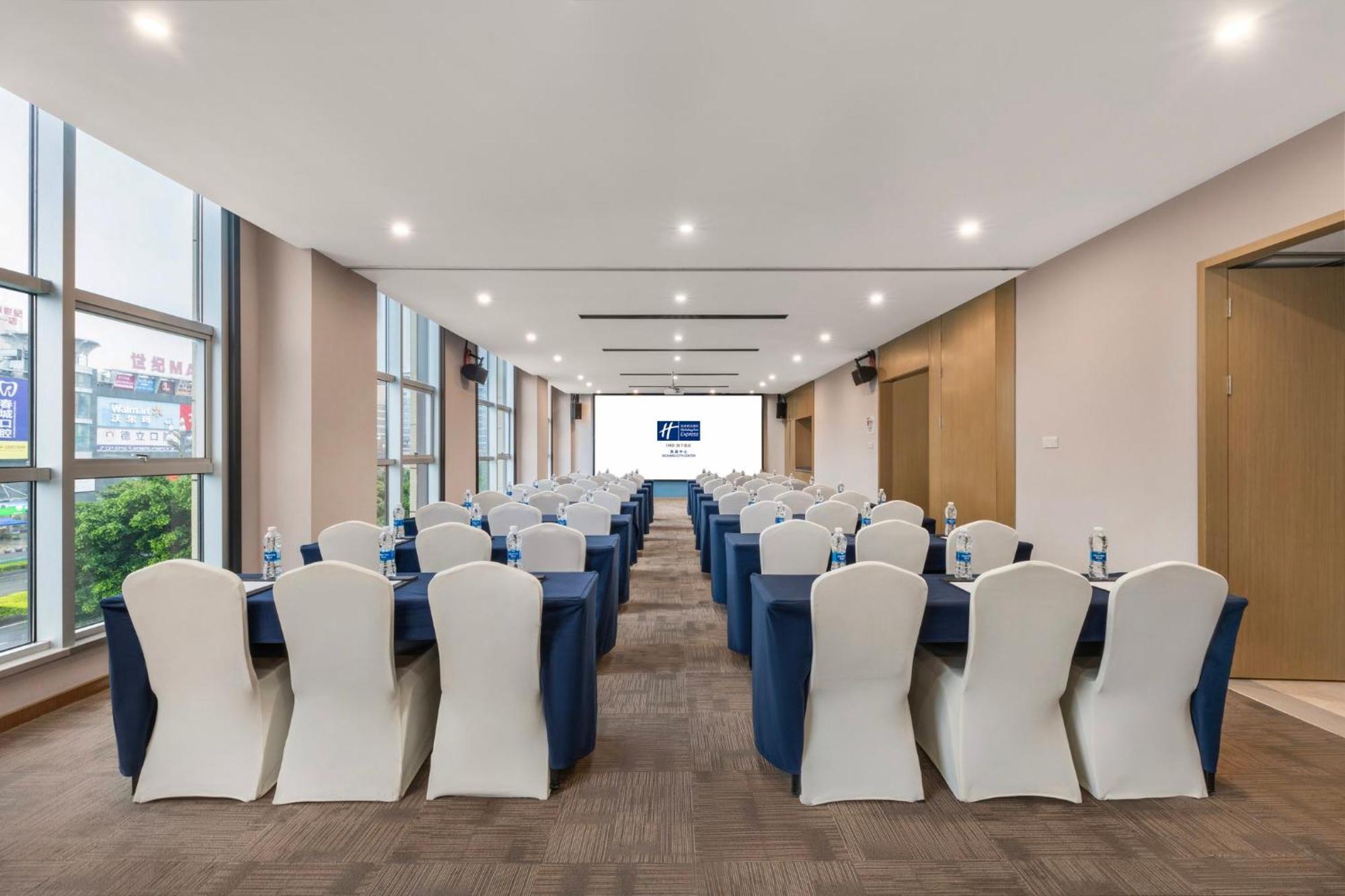 Holiday Inn Express - Xichang City Center By Ihg מראה חיצוני תמונה