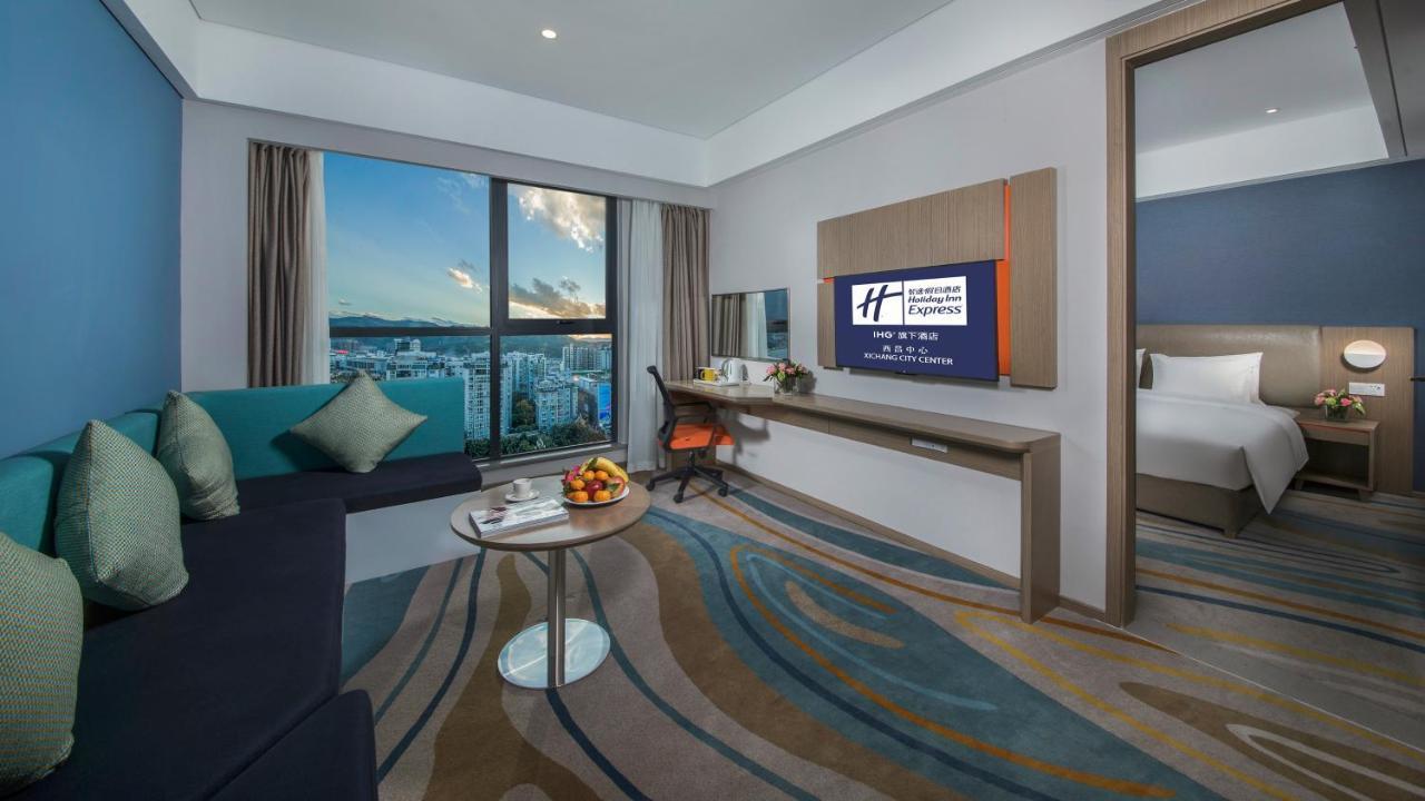 Holiday Inn Express - Xichang City Center By Ihg מראה חיצוני תמונה