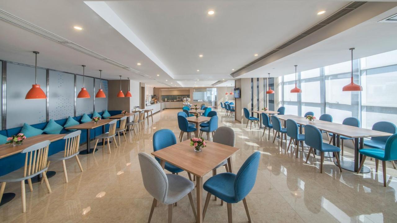 Holiday Inn Express - Xichang City Center By Ihg מראה חיצוני תמונה