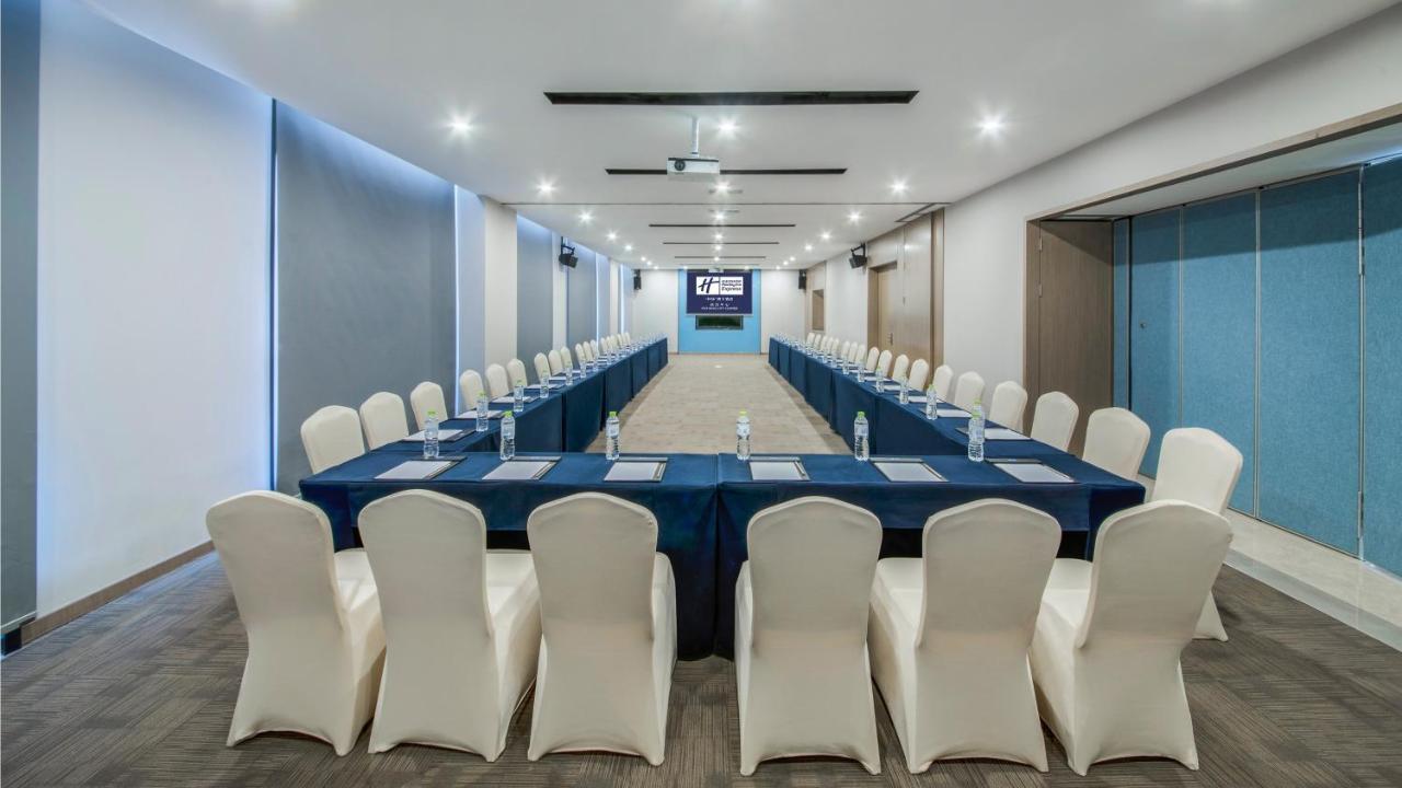 Holiday Inn Express - Xichang City Center By Ihg מראה חיצוני תמונה