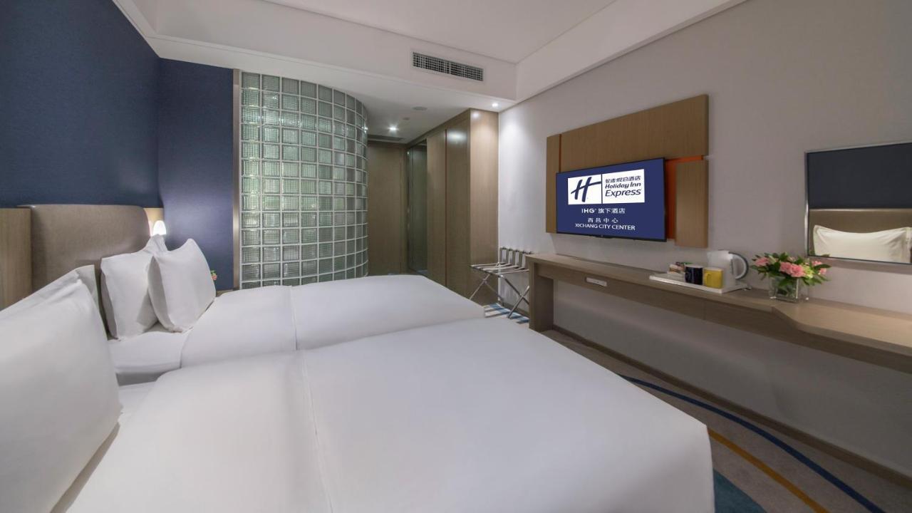 Holiday Inn Express - Xichang City Center By Ihg מראה חיצוני תמונה